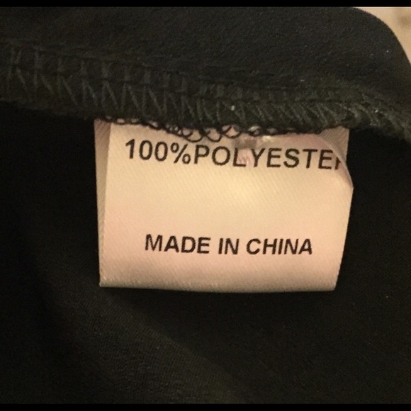 NWOT. A Dip of Darling boutique black hi-lo top. - Picture 5 of 5